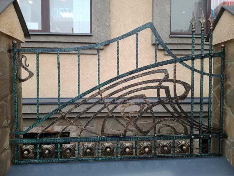Железные ворота Королев